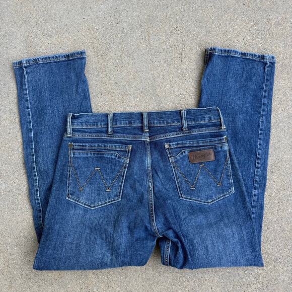 Wrangler Retro Slim Boot Cut Layton Jeans Size 34x32 Style 10WLT77LY - Picture 1 of 9